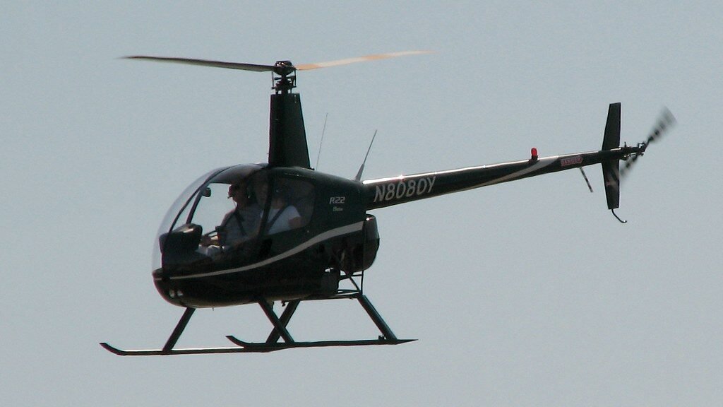 Robinson Helicopter R22 BETA (N8080Y) Richard K Carter 1990